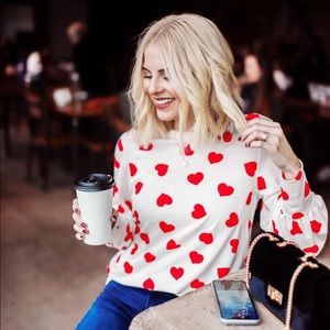 CUTE heart print bubble sleeve top